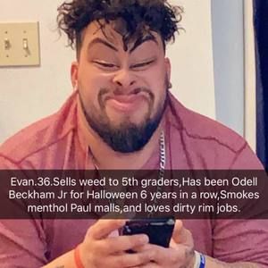 Meet your Posher, Evan